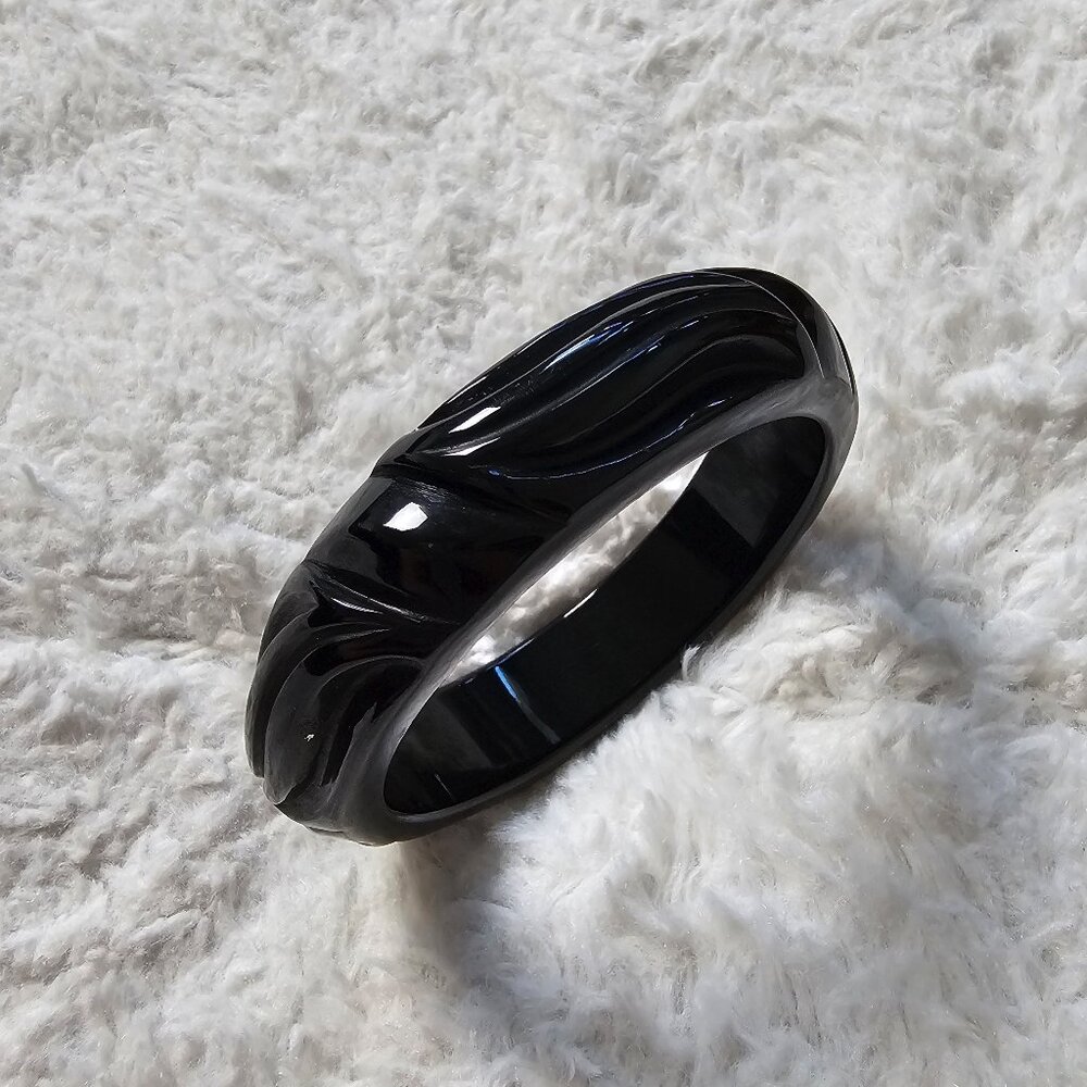 Vintage Black Carved Plastic Bangle Bracelet